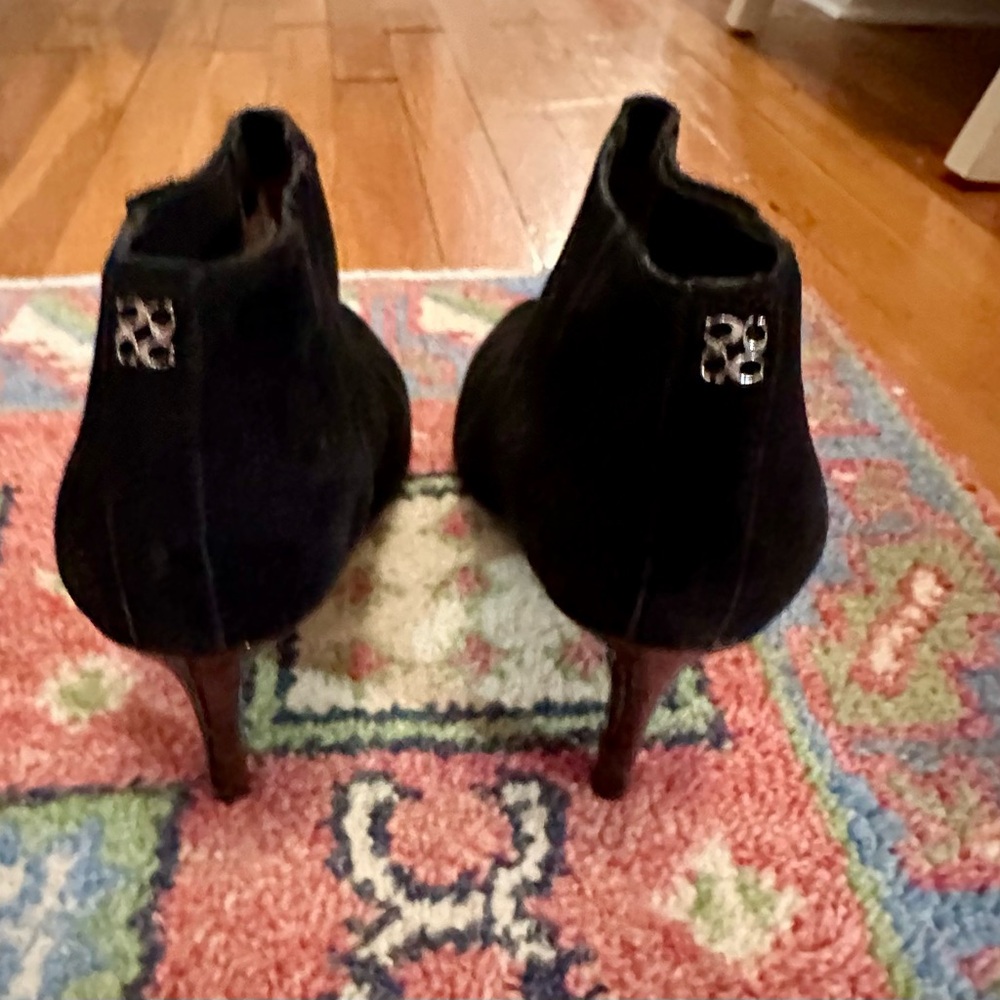 COACH Dovelyn Booties Black Suede Tortoise Spike Heel Pull On Shoes Womens 9B - Picture 3 of 12